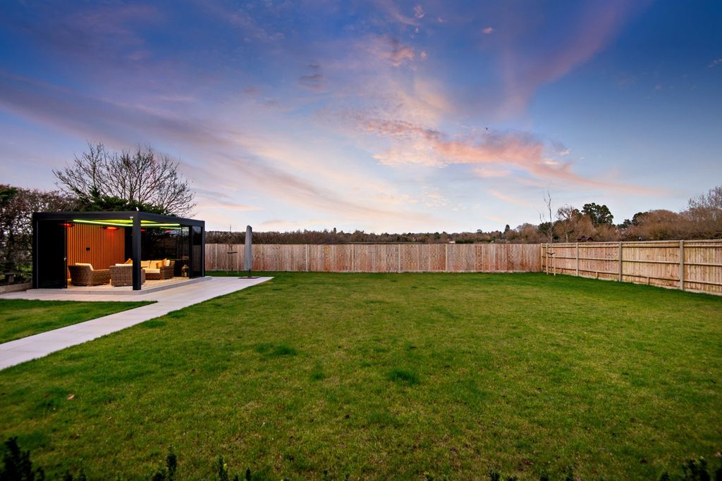 Additional image 19 of 4 bed detached house for saleCrouch Lane, Winkfield, Windsor, Berkshire SL4