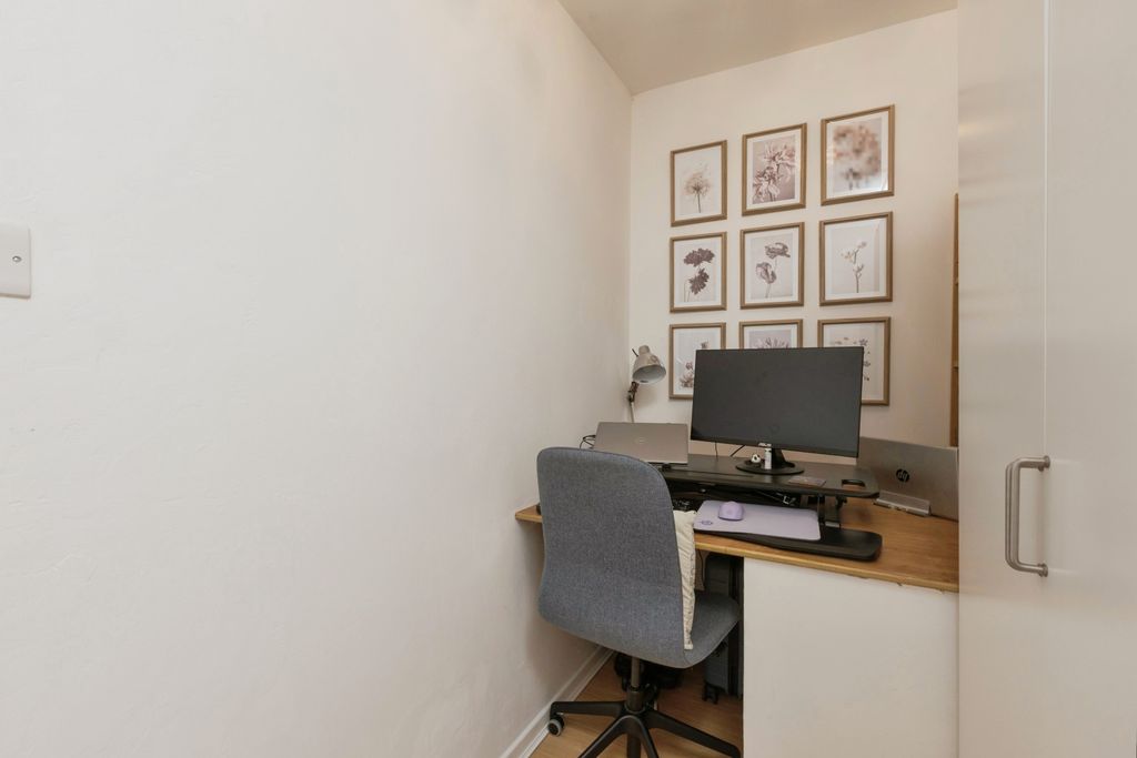 Additional image 10 of 1 bed terraced house for saleSandpiper Way, Orpington BR5
