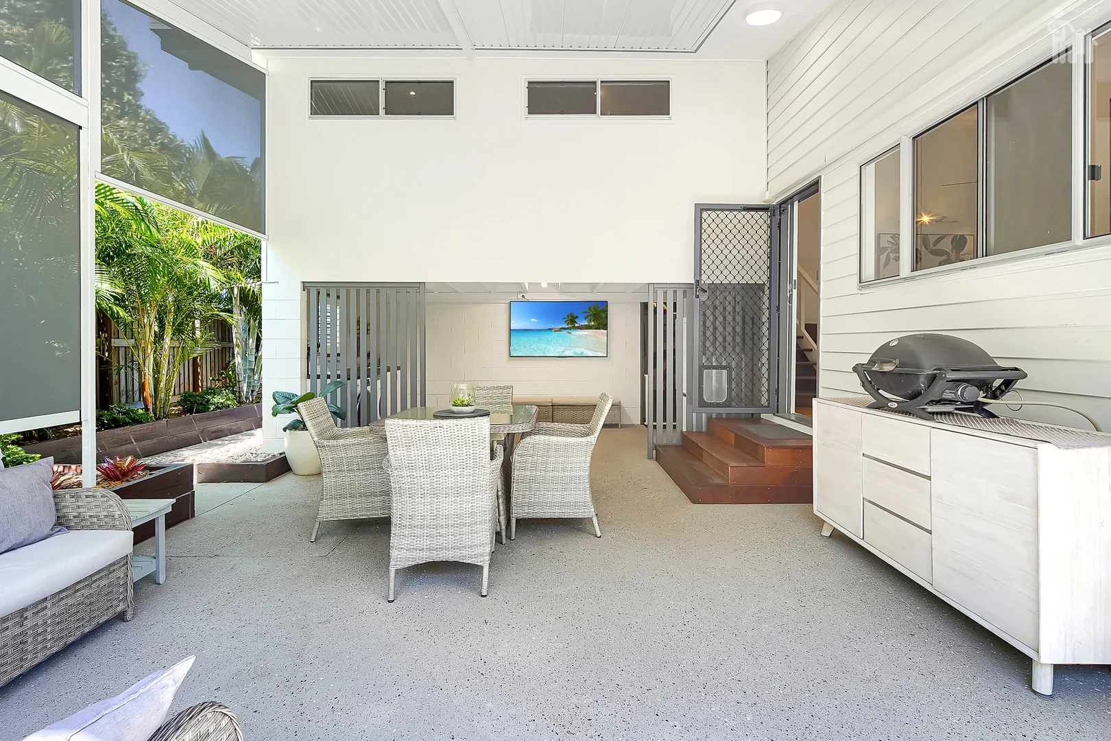 Additional image 10 of 2/196 Cypress Street, Urangan QLD 4655