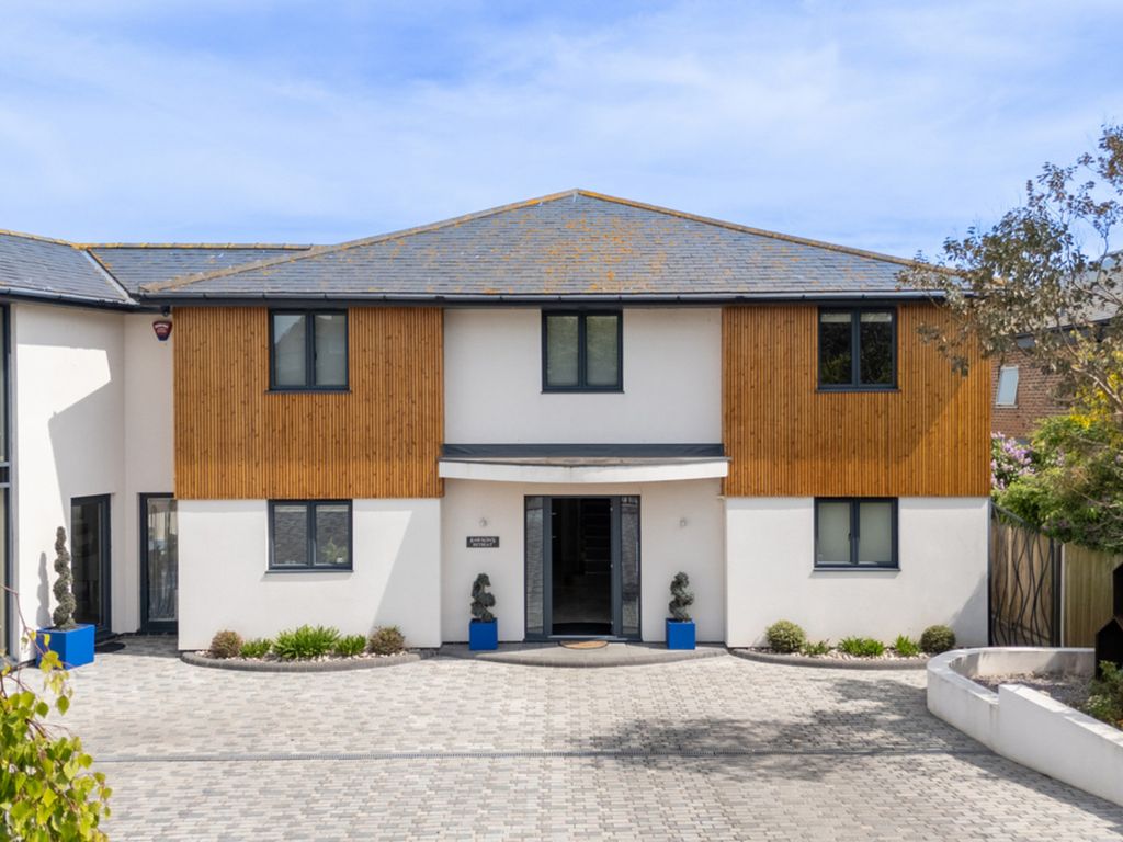 Additional image 3 of 5 bed detached house for saleRawson's Retreat, Broadstairs CT10