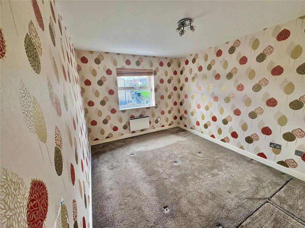 Additional image 8 of 2 bed flat for saleWinding Rise, Bailiff Bridge, Brighouse, West Yorkshire HD6