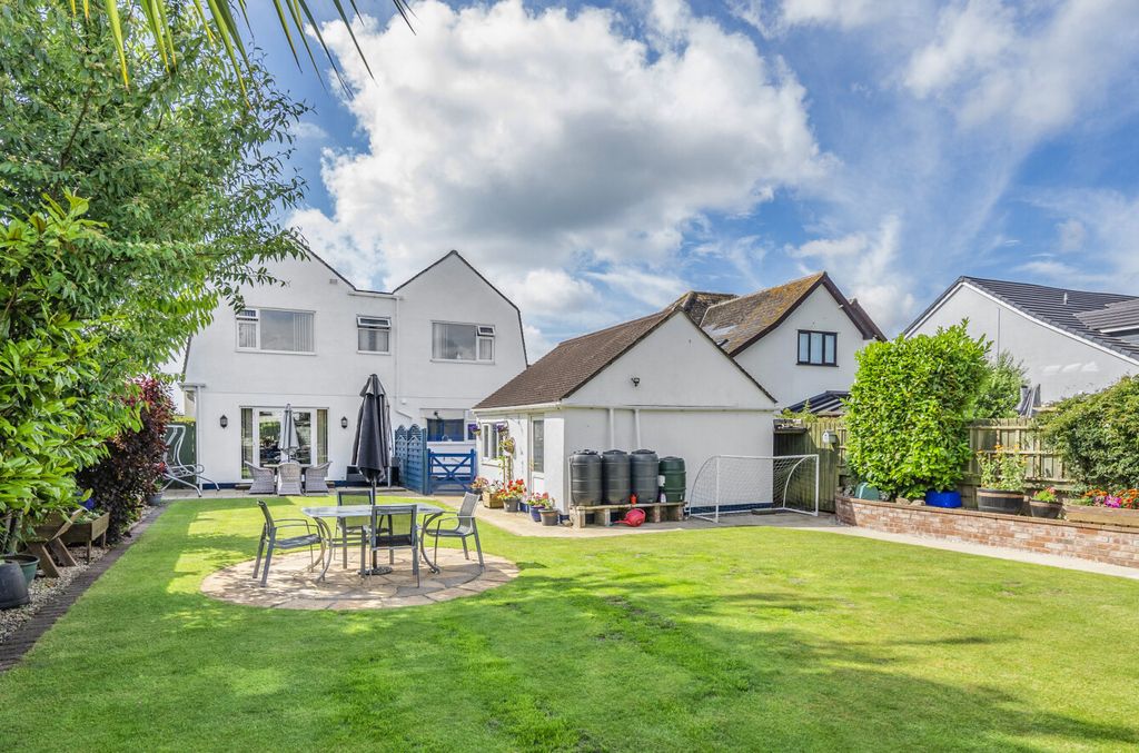 4 bed detached house for saleGillard Road, Brixham, Devon TQ5