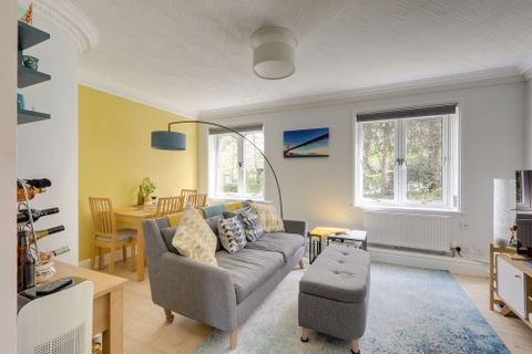 Sydenham Hill, Parfew Court Sydenham Hill SE23
