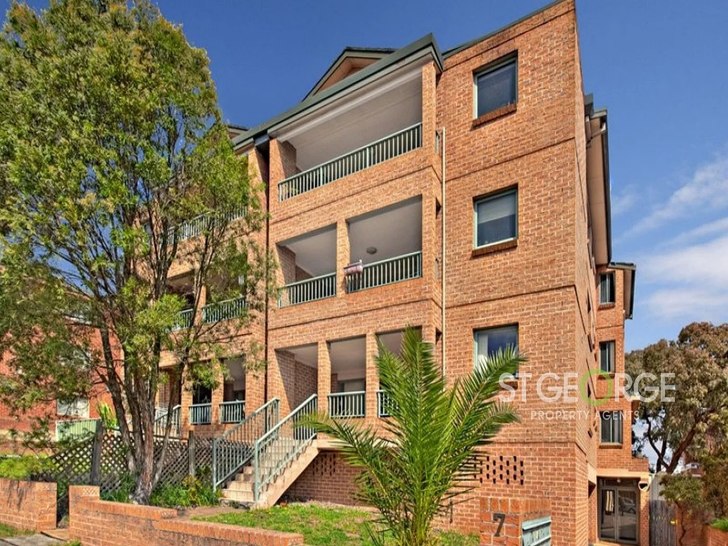 9/5A Apsley Street, Penshurst NSW 2222