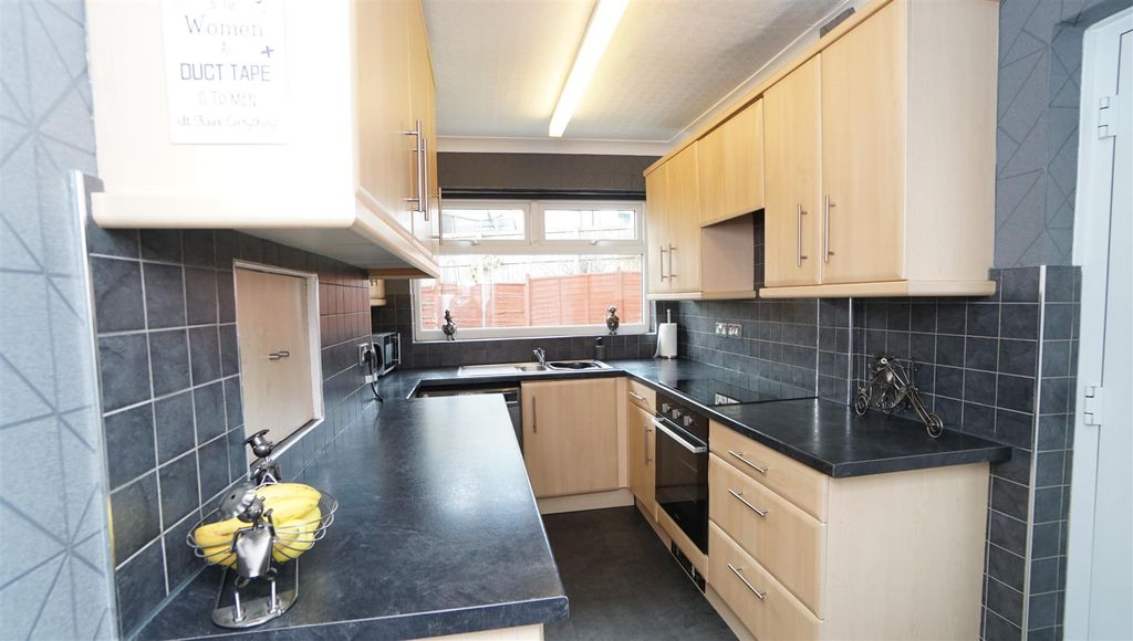 Additional image 6 of 3 bed semi-detached house for saleGrove House Crescent, Bolton Outlanes, Bradford BD2