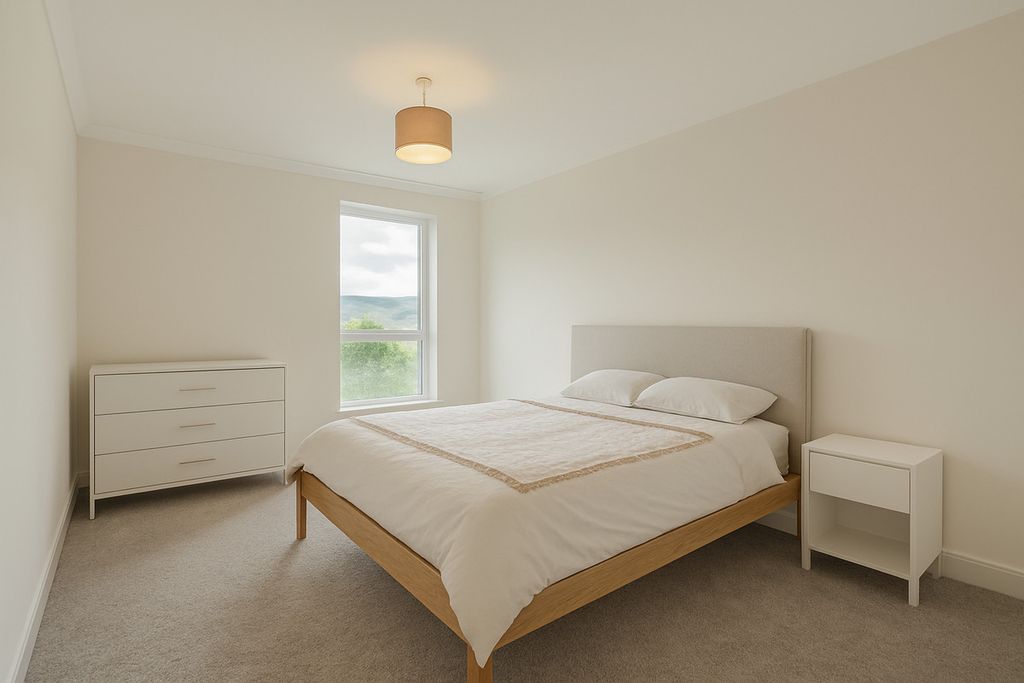 Additional image 14 of 3 bed flat for saleAlipore Close, Poole BH14