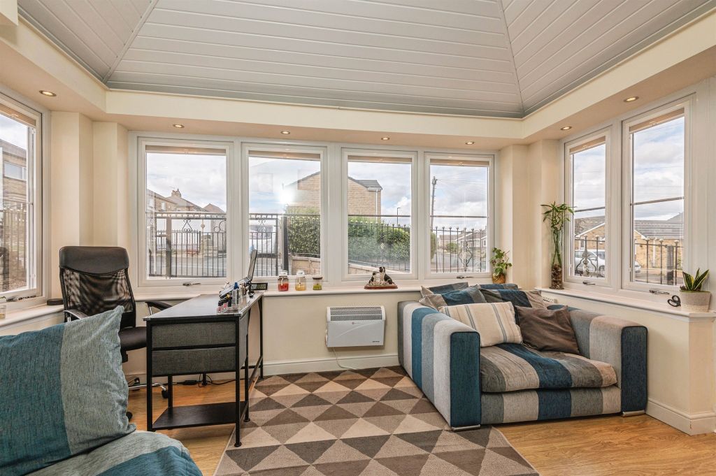 Additional image 6 of 3 bed detached house for saleWherwell Road, Brighouse HD6