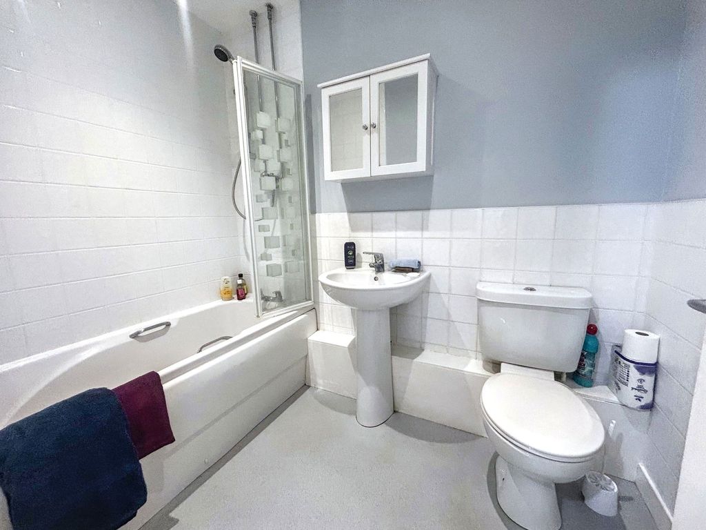 Additional image 6 of 2 bed flat for saleCromwell Court, Blyth NE24
