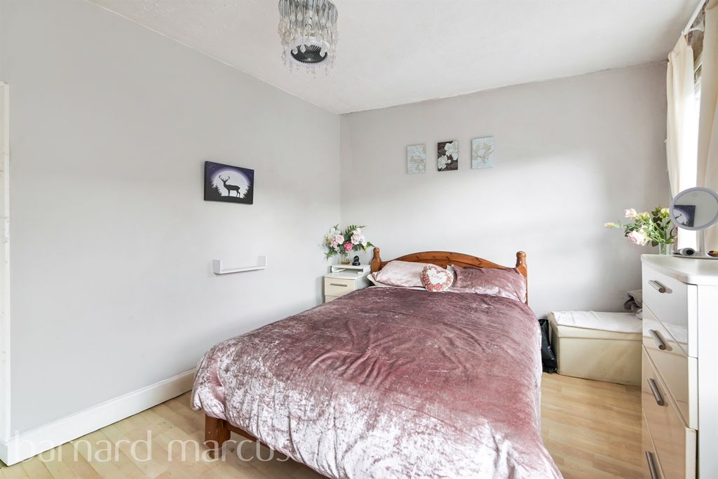 Additional image 8 of 2 bed end terrace house for salePemdevon Road, Croydon CR0