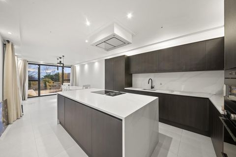 Ashness Gardens, Greenford UB6