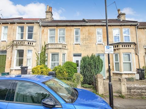 8 Locksbrook Road, Bath BA1