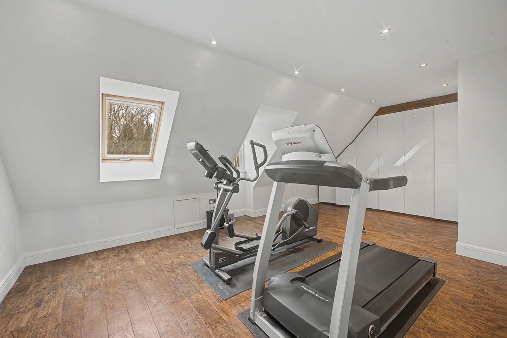 Additional image 12 of 7 bed detached house for saleEyebrook Road, Bowdon WA14