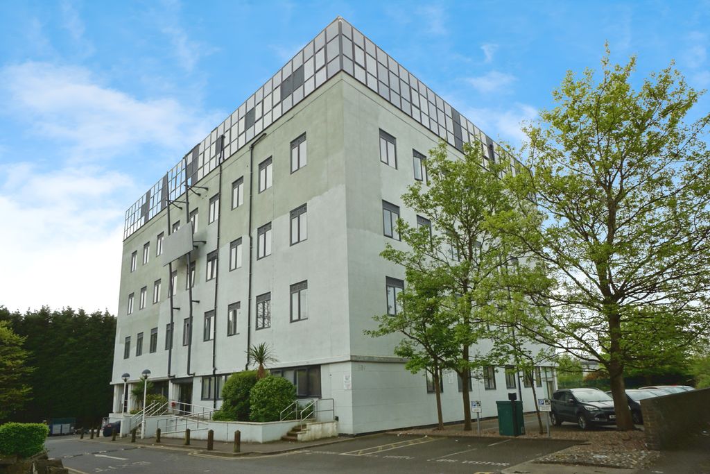 Additional image 4 of 1 bed flat for saleDudley Road, Brierley Hill DY5