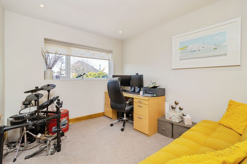 Additional image 28 of 5 bed semi-detached house for saleGillard Road, Brixham TQ5