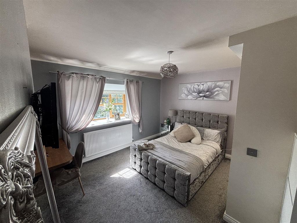 Additional image 22 of 5 bed detached house for saleNew Houses, Back Lyon Street, Queensbury BD13