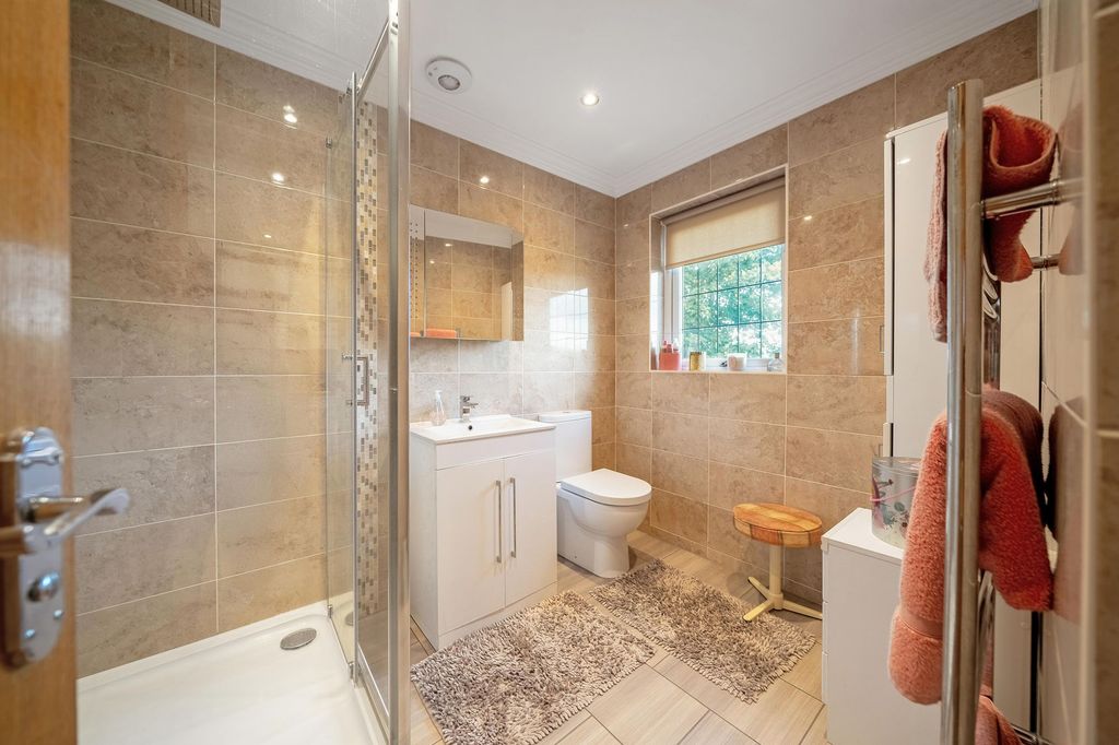 Additional image 39 of 5 bed detached house for saleDivision Lane, Blackpool FY4