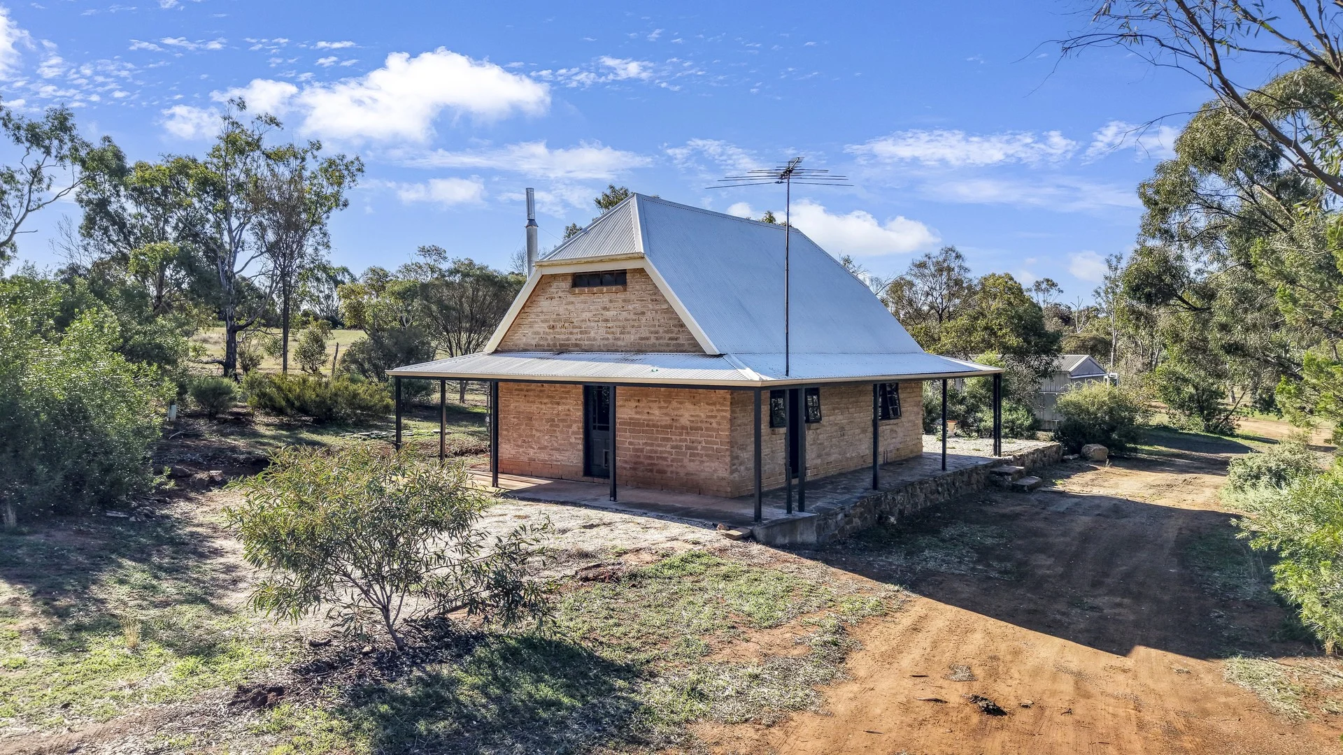 42 Klemm Road, Kapunda SA 5373
