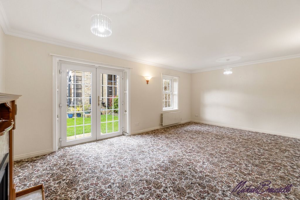 Additional image 6 of 2 bed flat for saleVillage Street, Norwood Green, Halifax HX3
