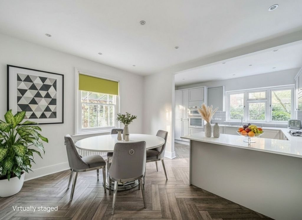 Additional image 2 of 3 bed detached house for saleBrookley Road, Brockenhurst SO42