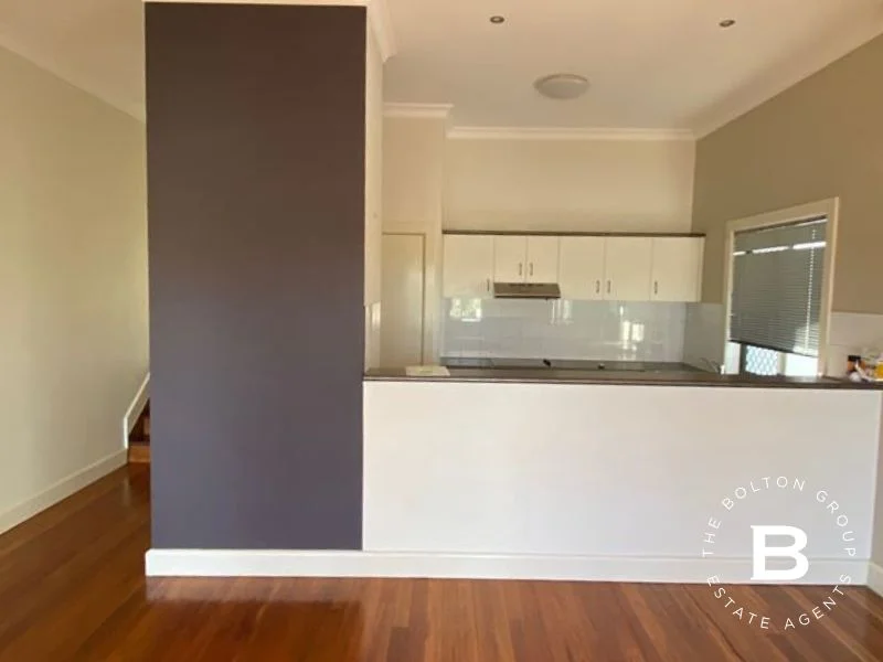 40 Summit Drive, Springfield Lakes QLD 4300 photo 2
