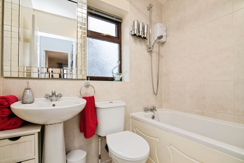 Additional image 12 of 5 bed detached house for saleTurners Lane, Brierley Hill DY5