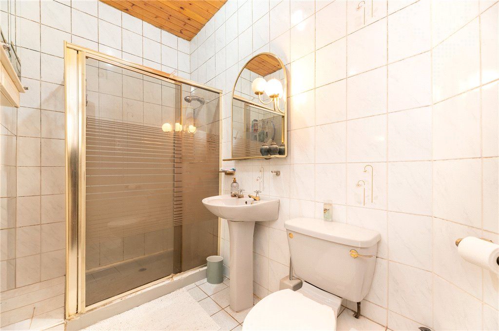 Additional image 25 of 5 bed detached house for salePark Drive, Heaton, Bradford, West Yorkshire BD9