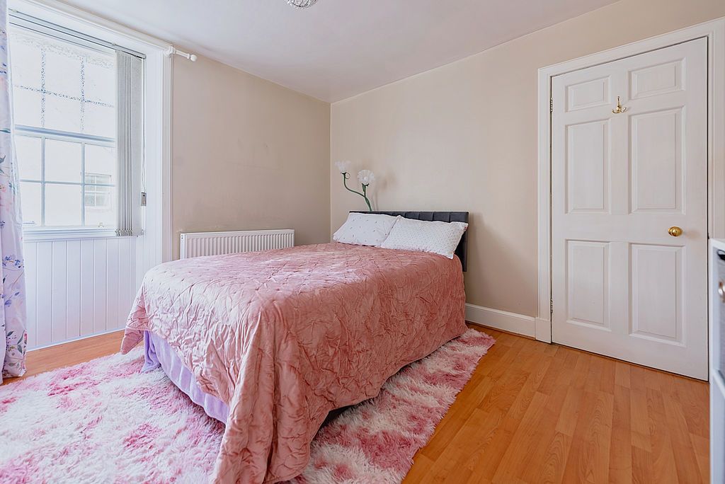 Additional image 5 of 2 bed flat for sale1 London Road, Dalkeith EH22