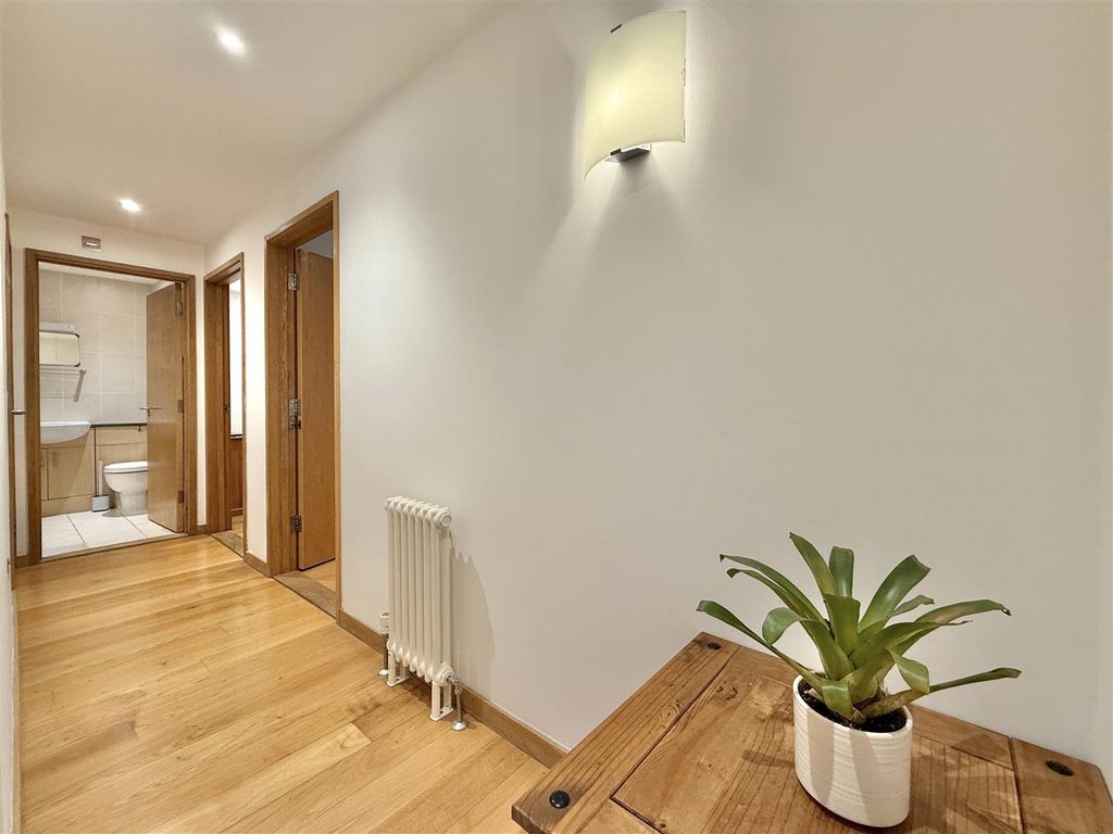 Additional image 8 of 2 bed flat for saleFore Street, Brixham TQ5