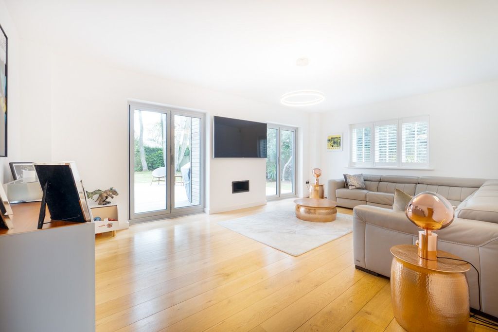 Additional image 15 of 5 bed detached house for saleElmwood Close, Broadstairs CT10