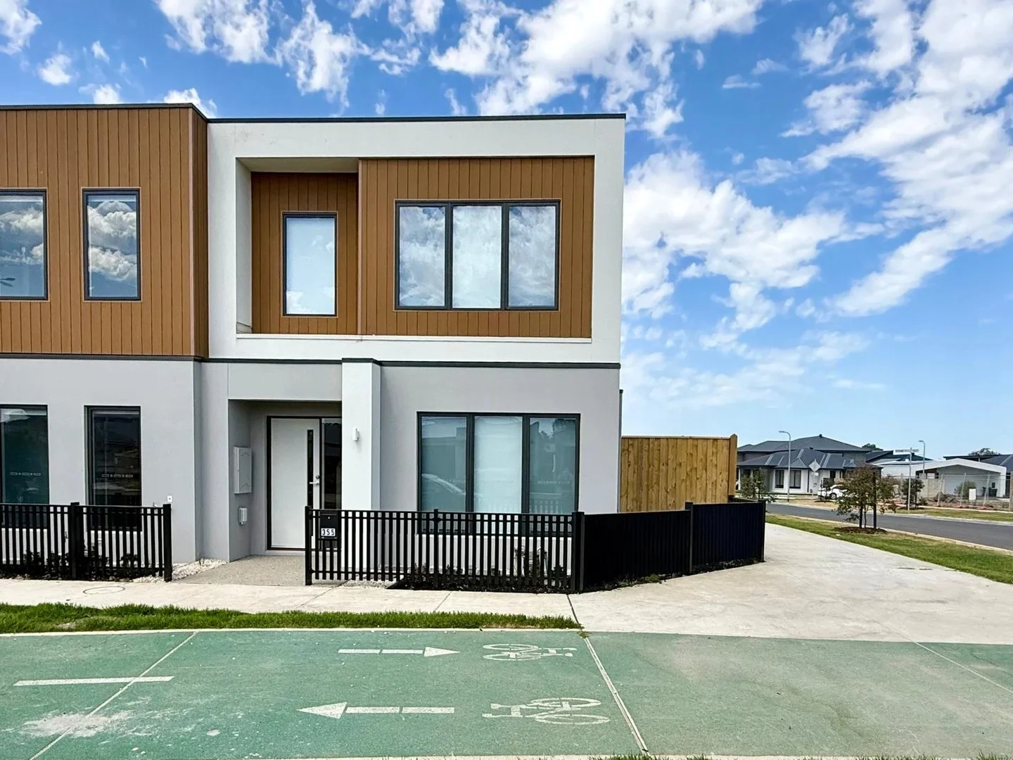 355 Brossard Road, Mickleham VIC 3064 photo 3