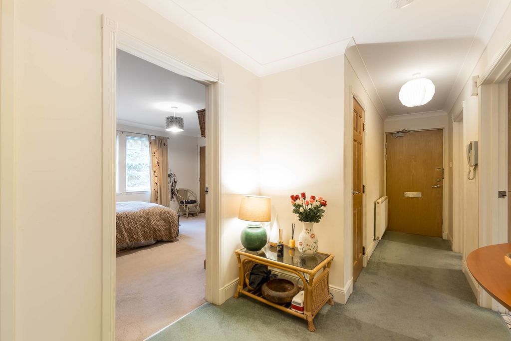 Additional image 6 of 2 bed flat for sale5 Provost Kirkpatrick Court, Peebles EH45