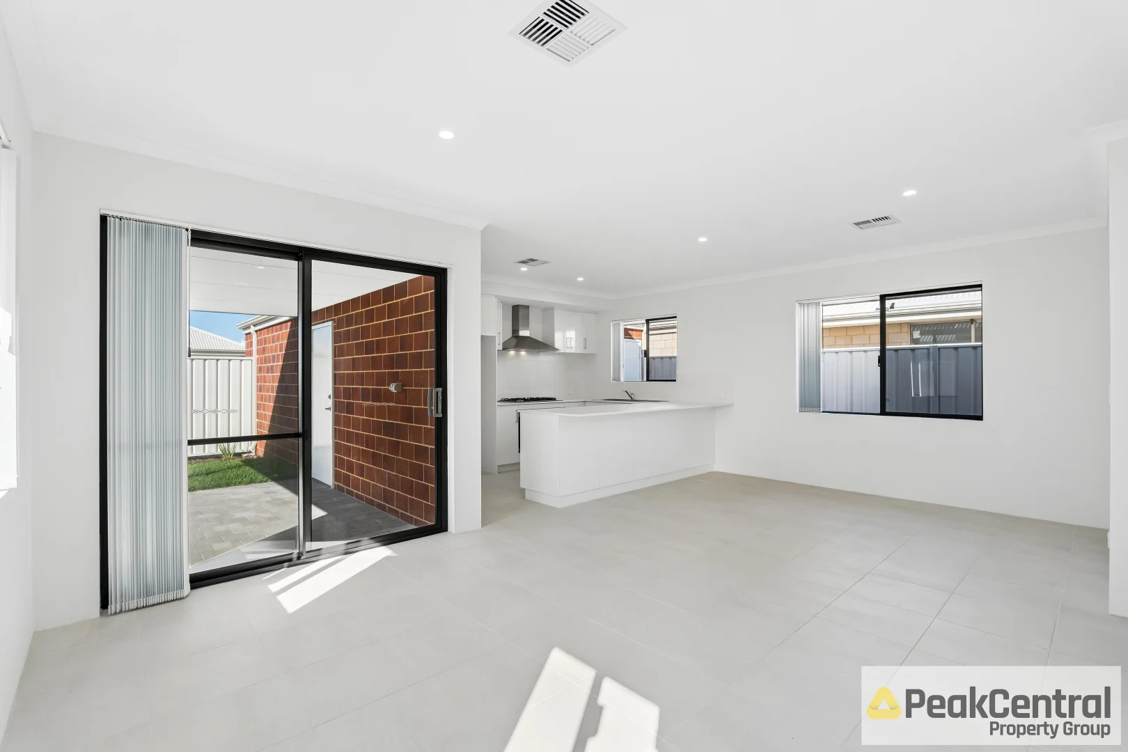 Additional image 9 of 33 Azzurra Loop, Two Rocks WA 6037