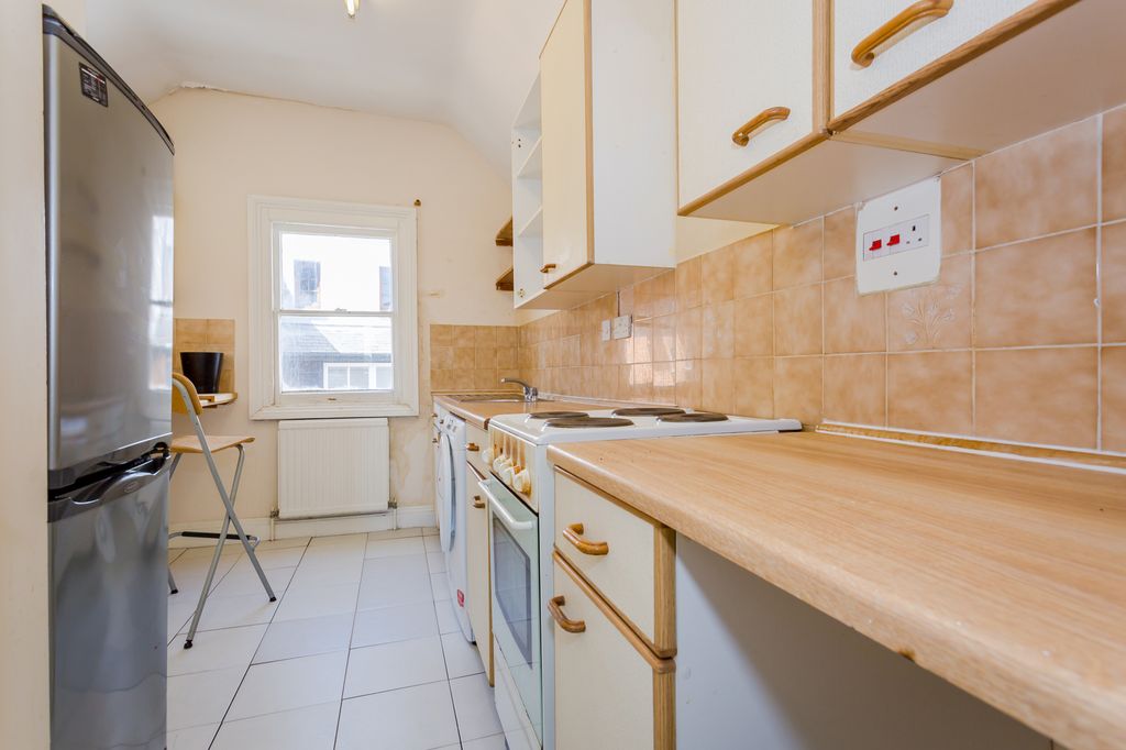 Additional image 3 of 1 bed flat for saleOld Bank House, Bridge Street, Buckingham MK18