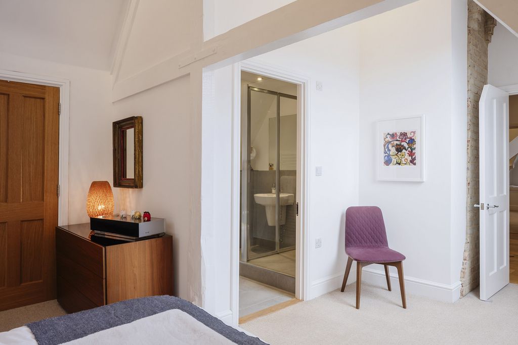 Additional image 7 of 2 bed flat for saleThe Galleries, Brentwood CM14