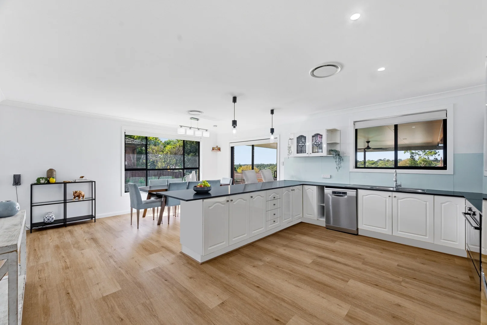 Additional image 4 of 27 Twingleton Avenue, Ambarvale NSW 2560