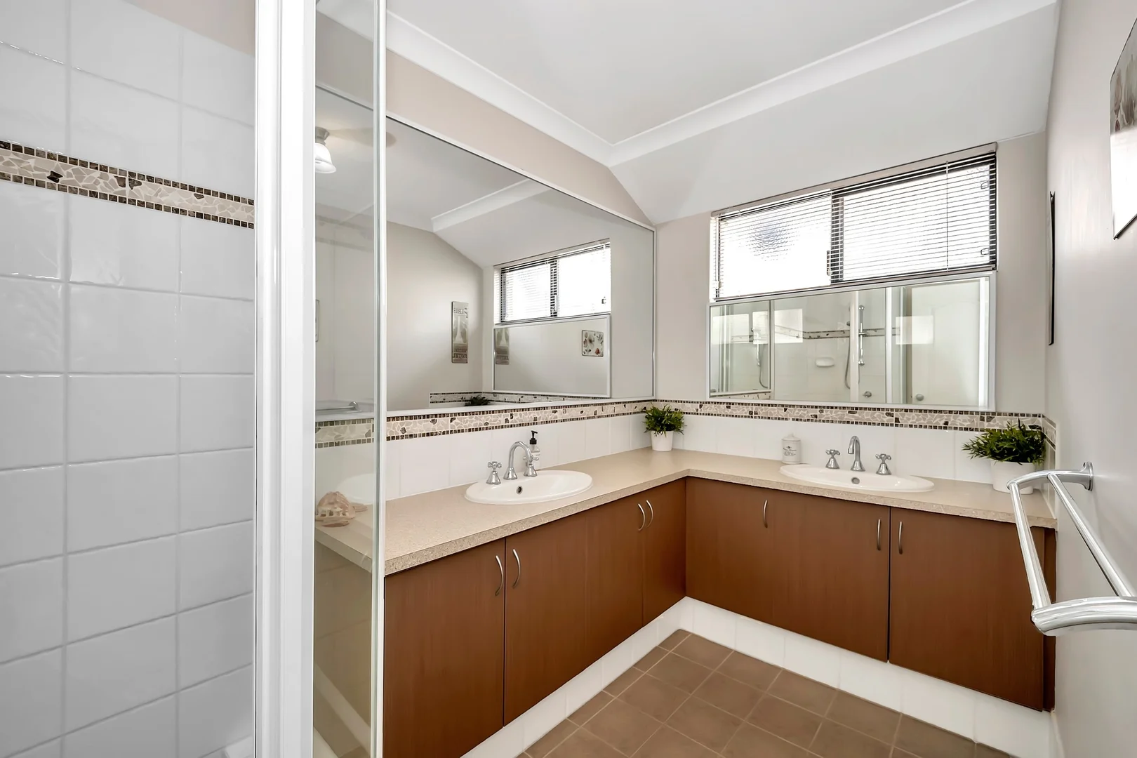 Additional image 21 of 56 Lakeway Retreat, Dawesville WA 6211