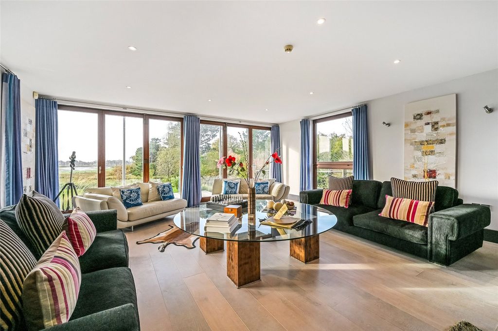 Additional image 5 of 4 bed detached house for saleSmugglers Lane, Bosham, West Sussex PO18