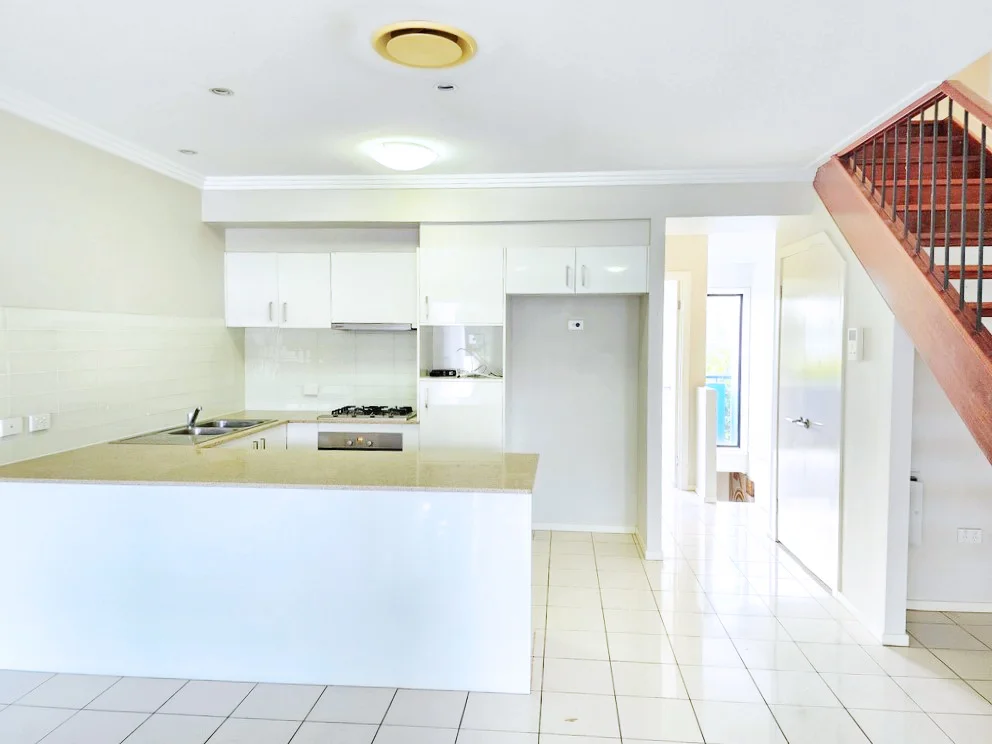 Additional image 5 of 4/2180 Logan Road, Upper Mount Gravatt QLD 4122