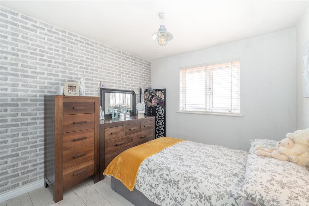 Additional image 13 of 3 bed detached house for sale83 Hallydown Crescent, Eyemouth TD14