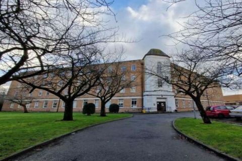 230, Montgomery House, Demesne Road, Alexandra Park, Manchester City Centre M168Ph M16