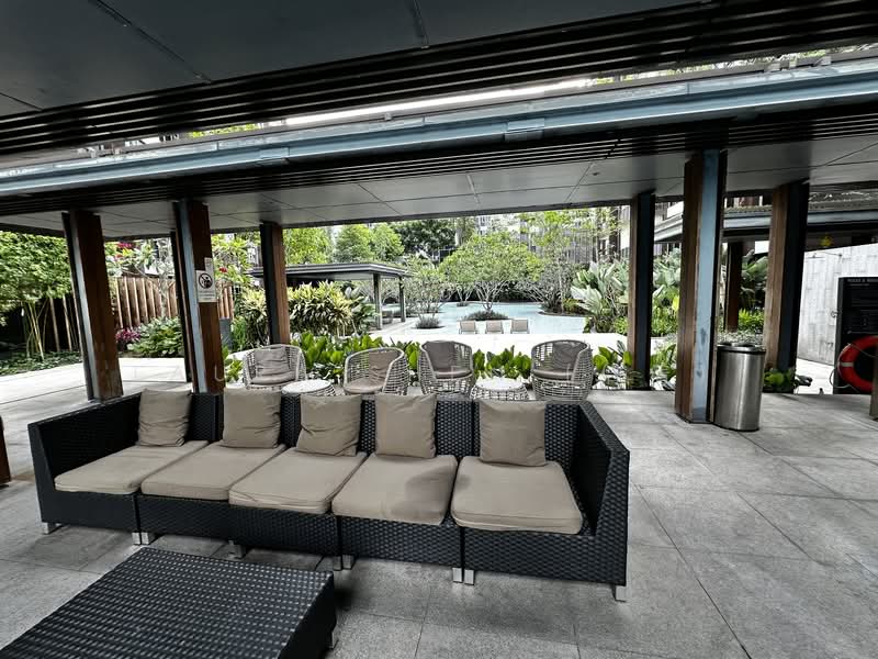 Additional image 16 of 100 Woodlands Avenue 5