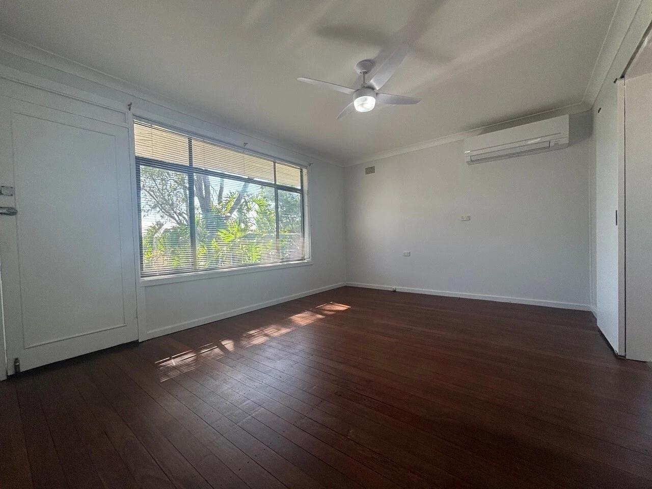 9 Lawson Avenue, Singleton NSW 2330 photo 2