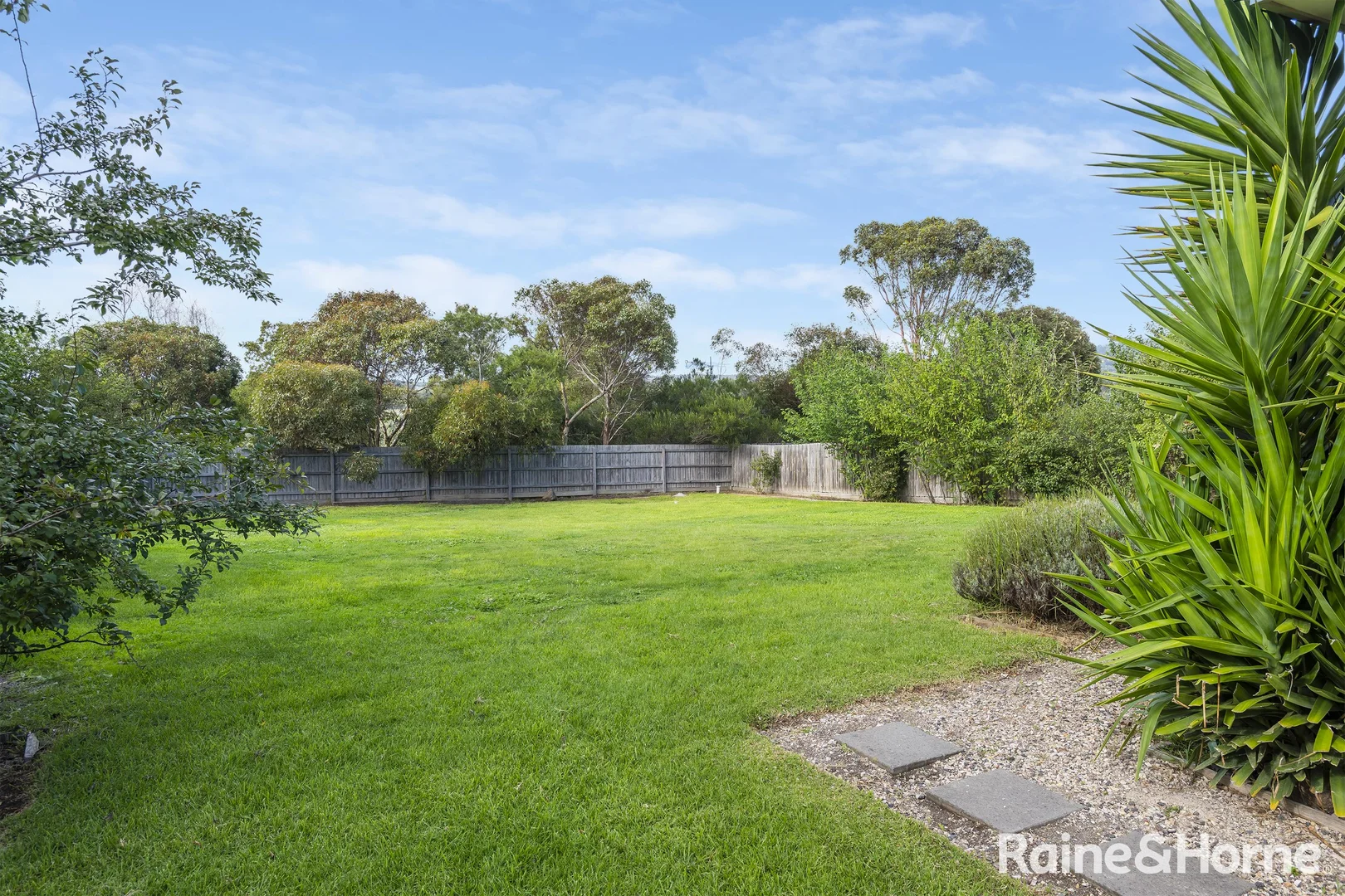 Additional image 18 of 12 Cassandra Close, Gisborne VIC 3437