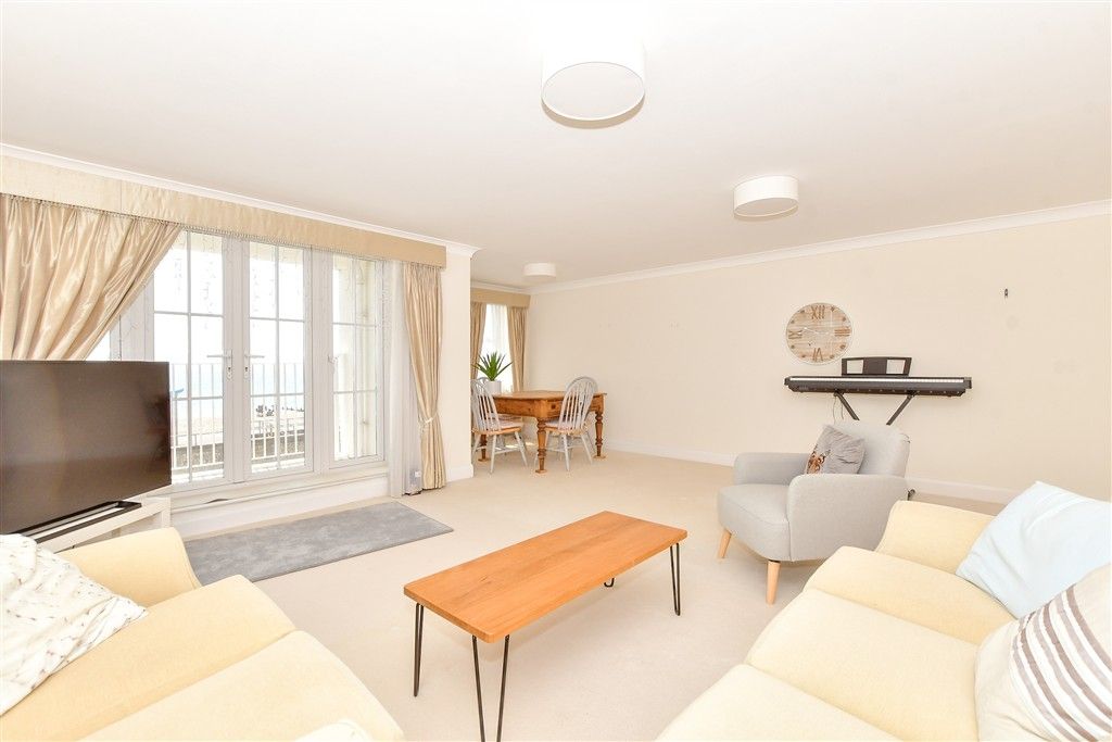 Additional image 3 of 2 bed flat for saleThe Esplanade, Bognor Regis, West Sussex PO21
