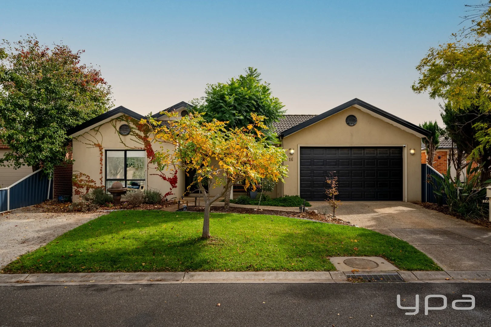 16 Yankos Drive, Werribee VIC 3030