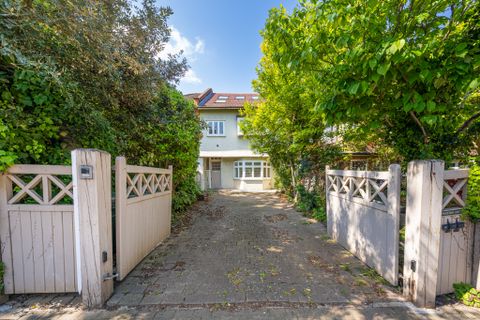 Park Hill Road, Clapham, London SW4