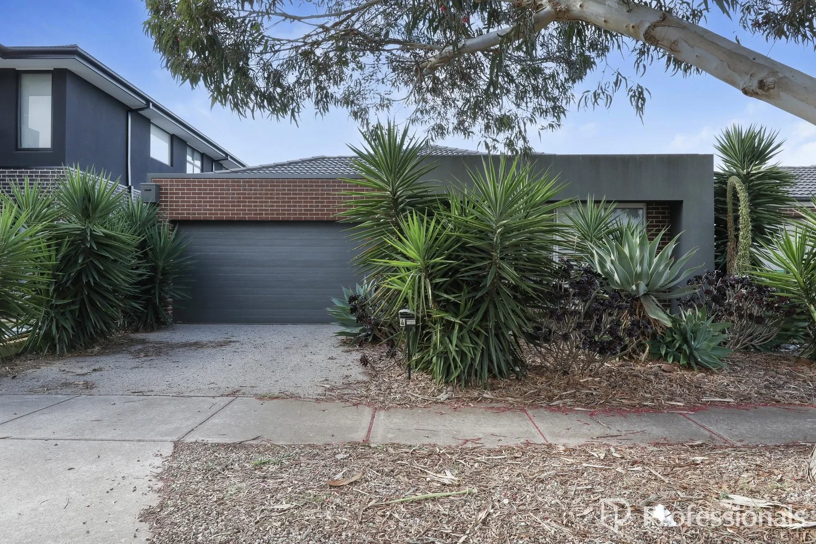 4 Correa Place, Brookfield VIC 3338
