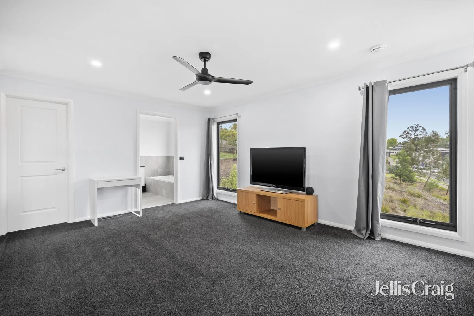 Additional image 5 of 49 Outlook Drive, Chirnside Park VIC 3116