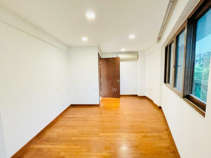 77 Sophia Road photo 5