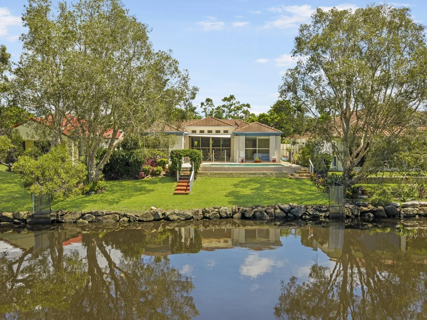 17 Glenwood Place, Twin Waters QLD 4564